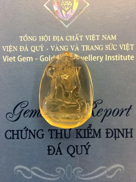 Phật Bản Mệnh (Tuổi Ngọ) - Đại Thế Chí Bồ Tát Đá Thạch Anh Vàng - DTCV580