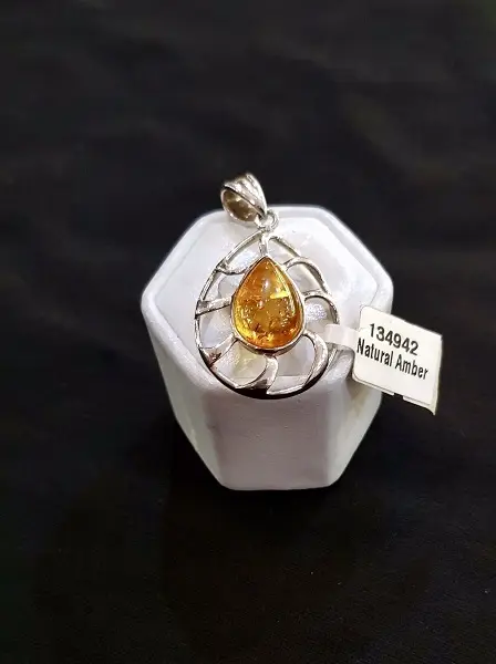 Mặt Dây Chuyền Hổ Phách Tự nhiên - 134942