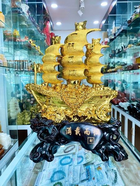 Thuyền Buồm Phong Thủy Thuận Buồm Xuôi Gió - 3317V