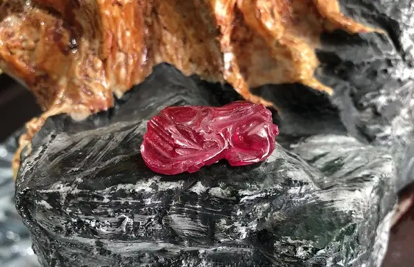 Tỳ Hưu Đá Ruby Đỏ Tổng Hợp - TRTH980