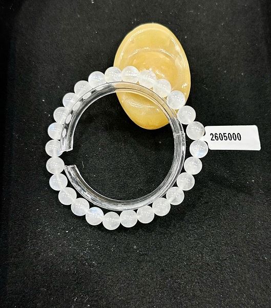 Vòng Tay Đá Mặt Trăng Tự Nhiên Cao Cấp - 2605000