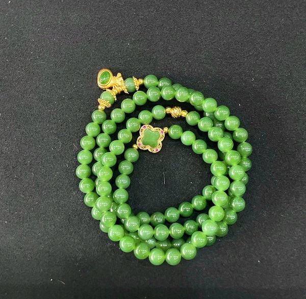 Vòng Ngọc Bích Tự Nhiên Cao Cấp - VNB5680