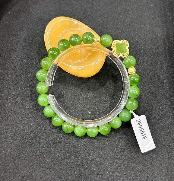 Vòng Ngọc Bích Tự Nhiên Cao Cấp - 2605016