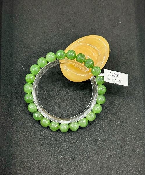 Vòng Đá Ngọc Bích Tự Nhiên Cao Cấp - 264701